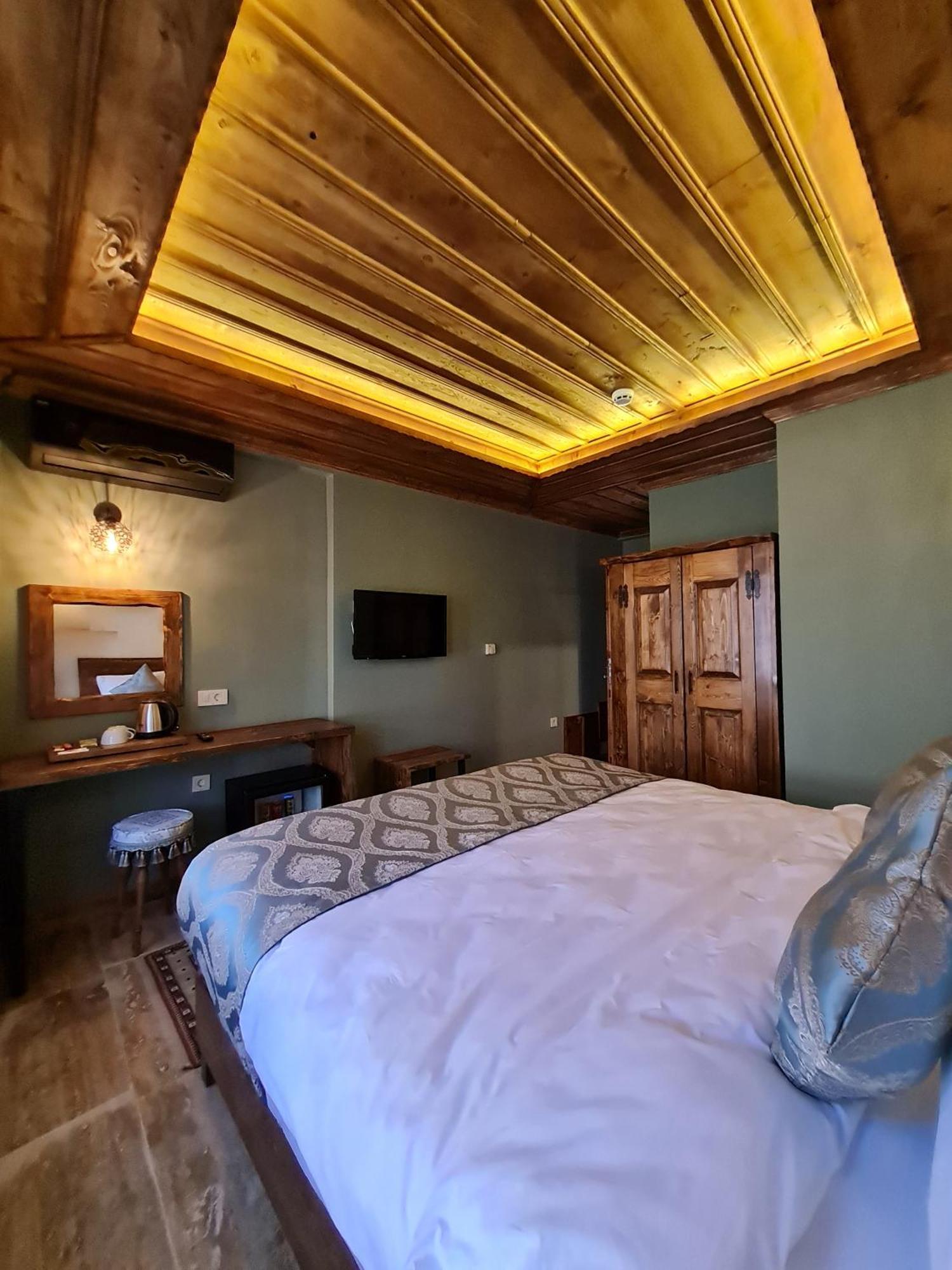 Flavia Cappadocia Hotel Uchisar Exterior photo